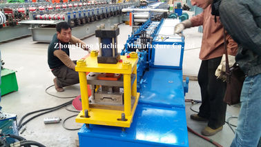 중국 4kw 유압 절단을 가진 기계를 형성하는 파란 금속 목록 셔터 문 공장